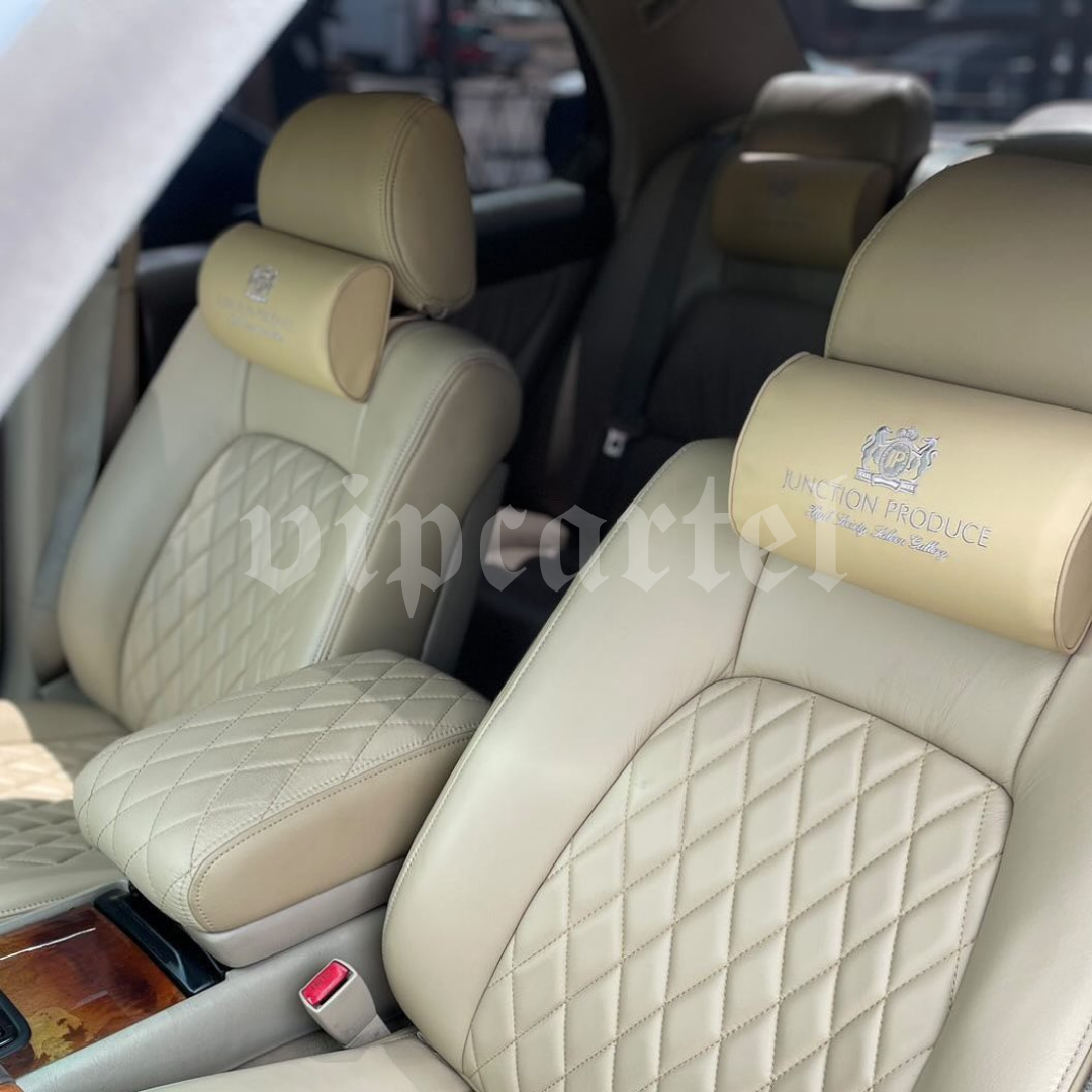 Junction Produce Beige Cursive Neckpad